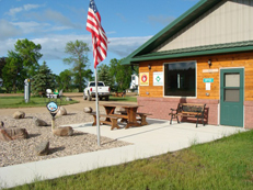 County Line Campground - Summit, South Dakota - glamping.directory