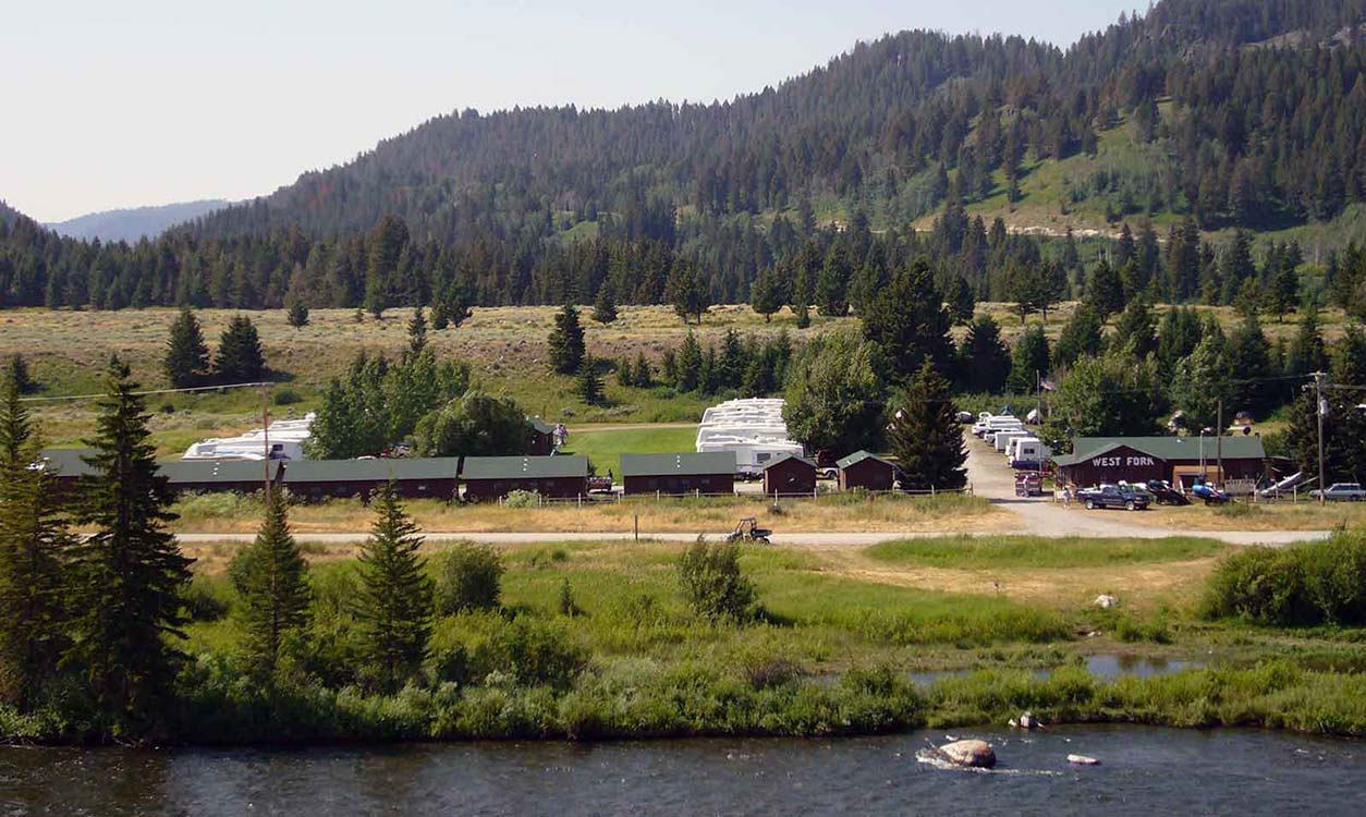 West Fork Cabin Camp - Cameron, Montana - glamping.directory