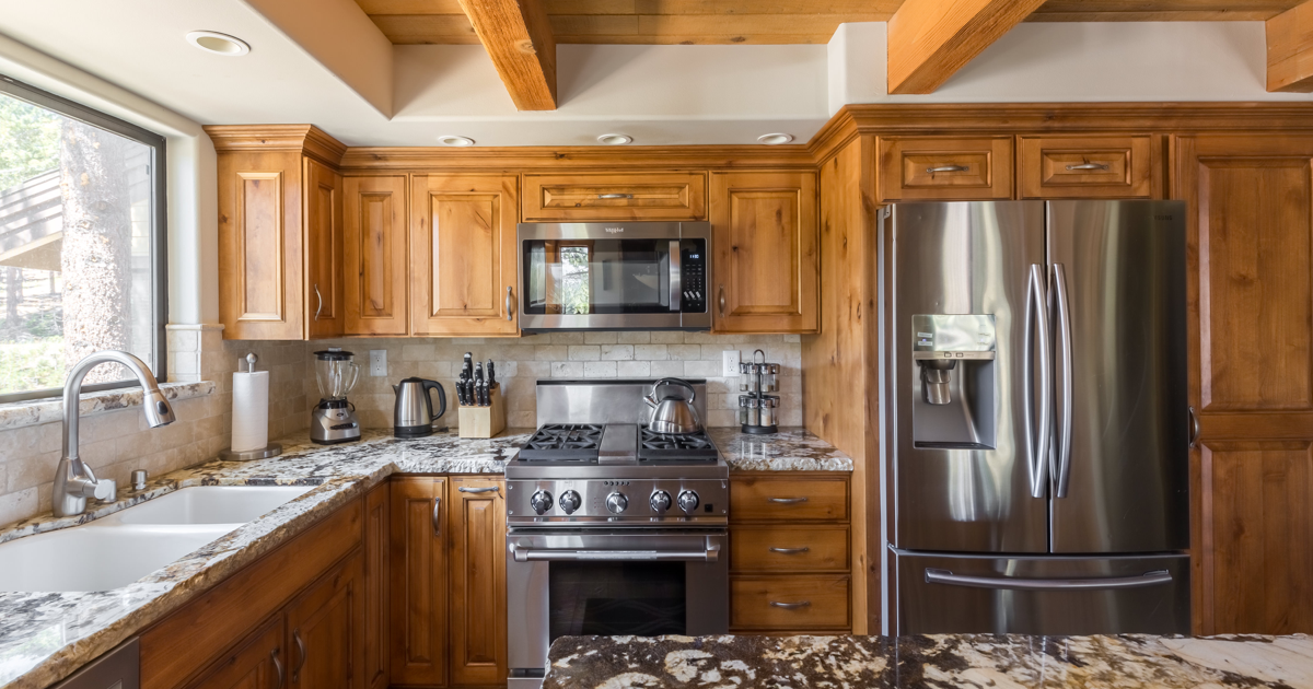 Treehouse Vacation Rentals, Mammoth Lakes - Mammoth Lakes, California - glamping.directory