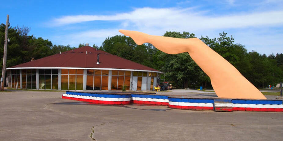 Sun Aura - Lake Village, Indiana - glamping.directory