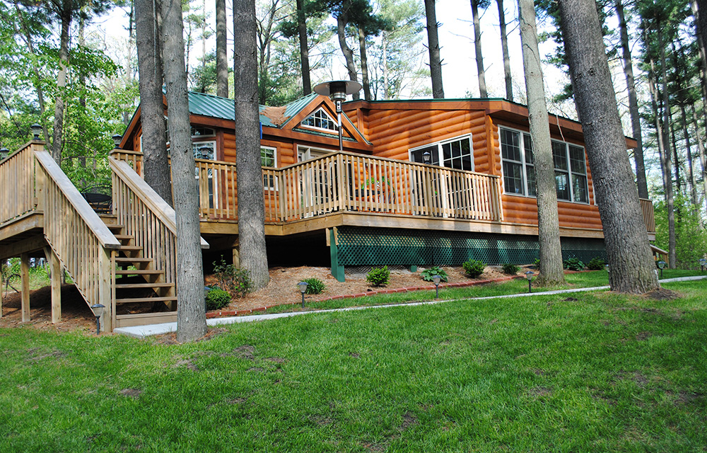 Timber Lake Resort and Campground - Mt Carroll, Illinois - glamping.directory