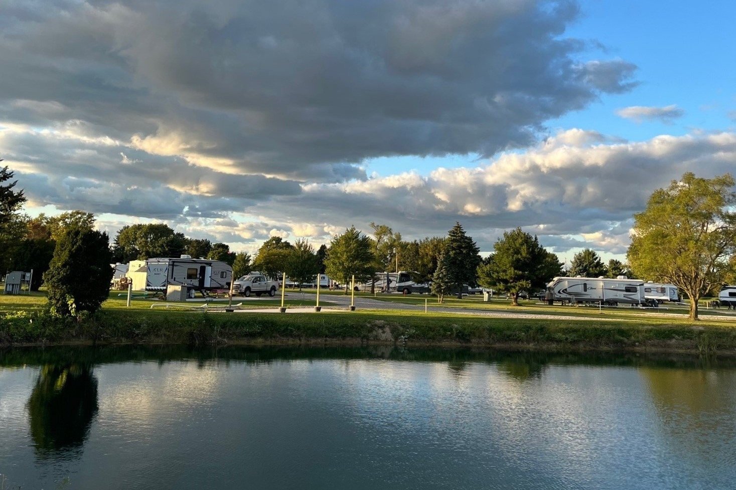 Sleepy Hollow RV Park - Clyde, Ohio - glamping.directory