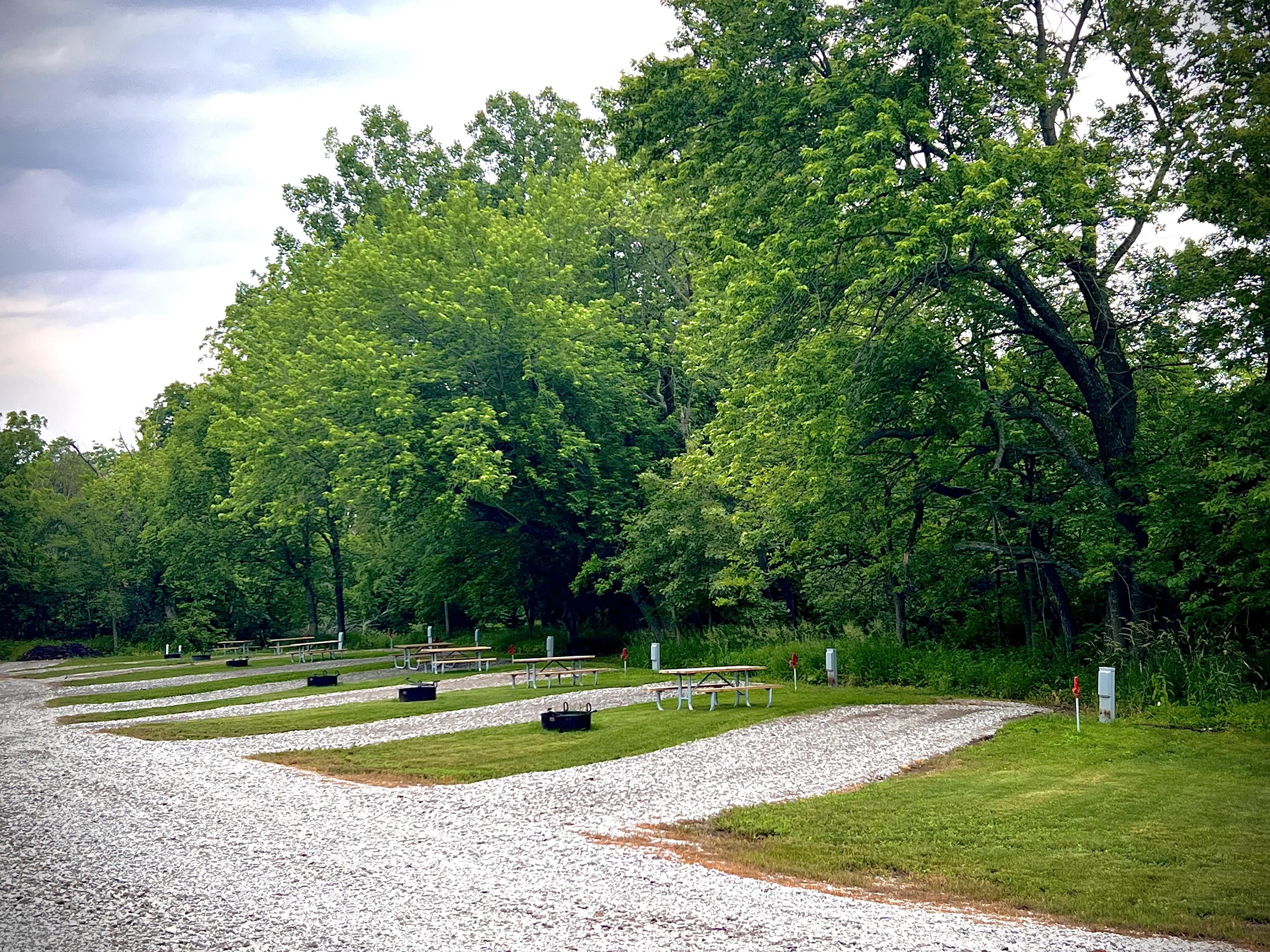 Quail Hollow RV Park - Bedford, Iowa - glamping.directory