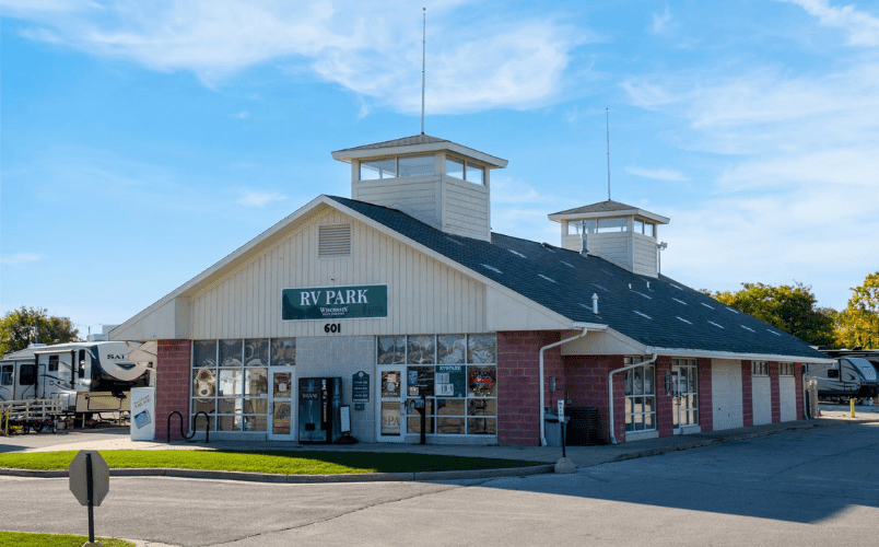 Wisconsin State Fair RV Park - Open Year-Round! - Milwaukee, Wisconsin - glamping.directory
