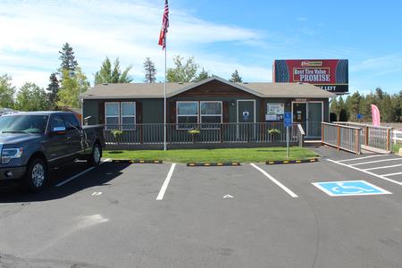 Newberry RV Park - La Pine, Oregon - glamping.directory
