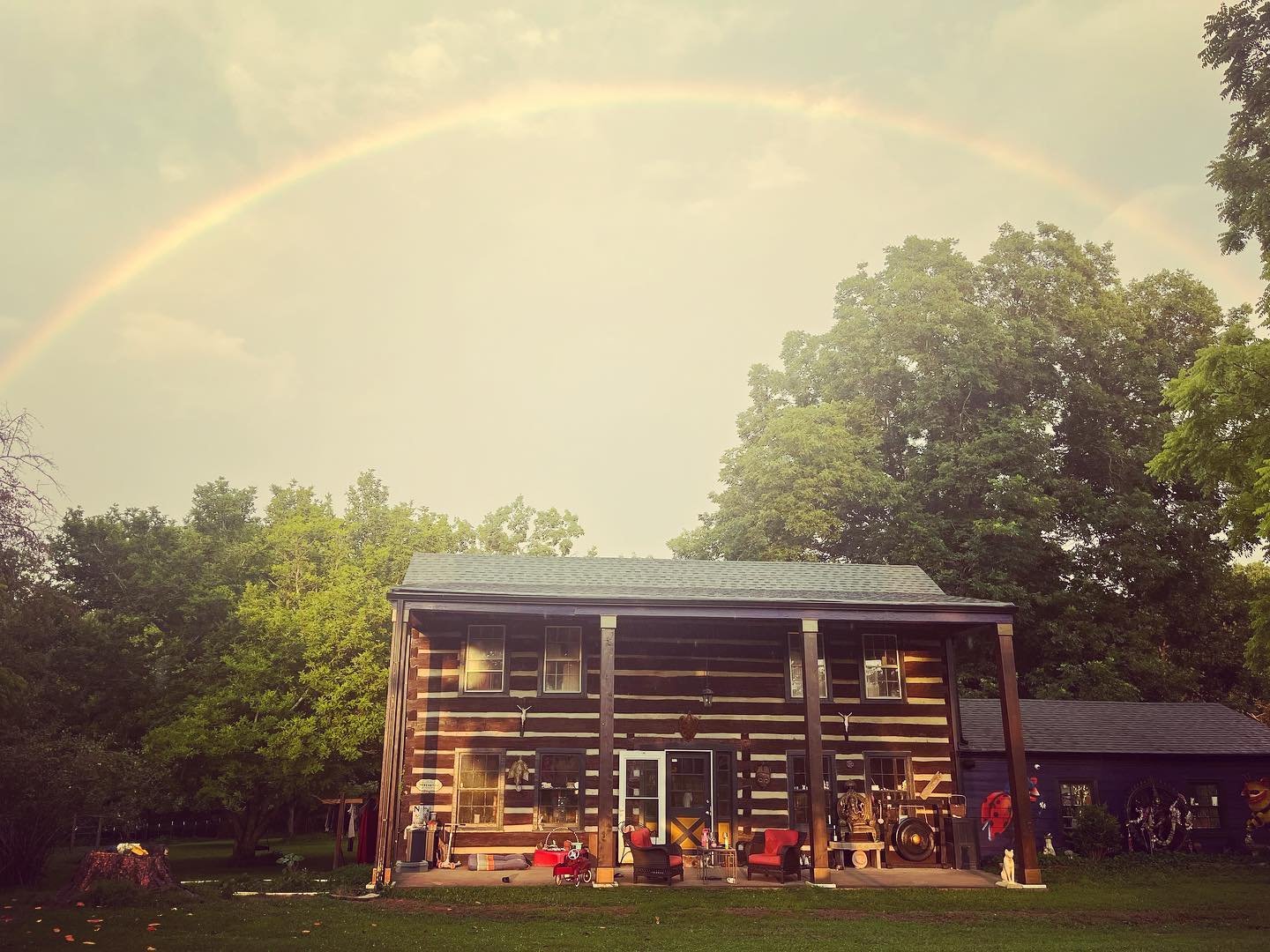 Sacred Dog Ranch Glamping - Fairview, Tennessee - glamping.directory