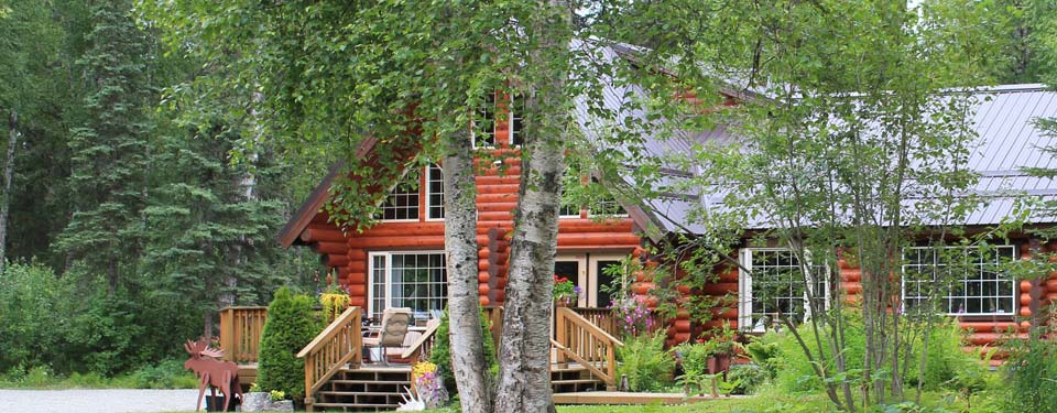 Meandering Moose Lodging - Talkeetna, Alaska - glamping.directory