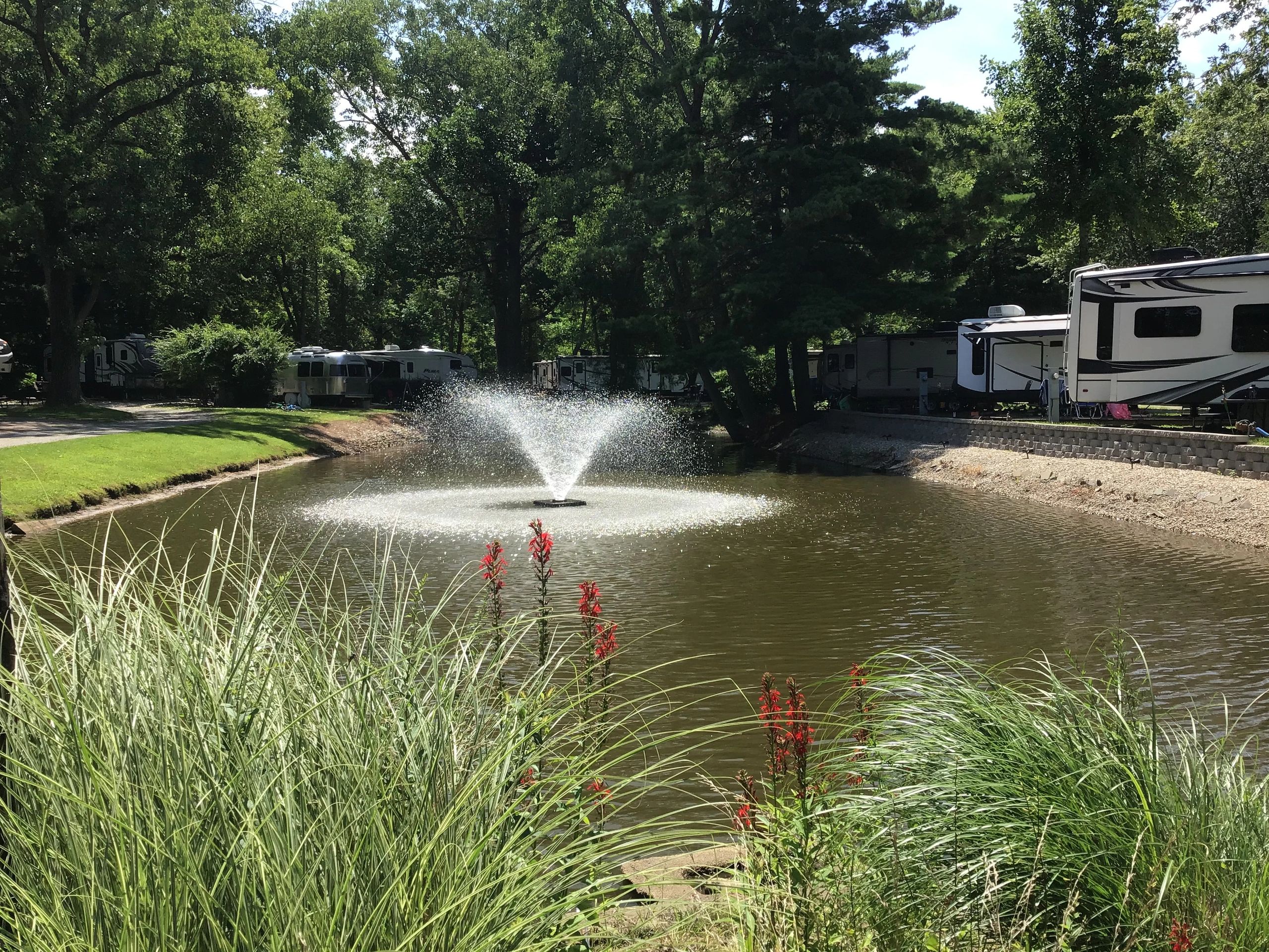 Kamp Across From the Dunes - Sawyer, Michigan - glamping.directory