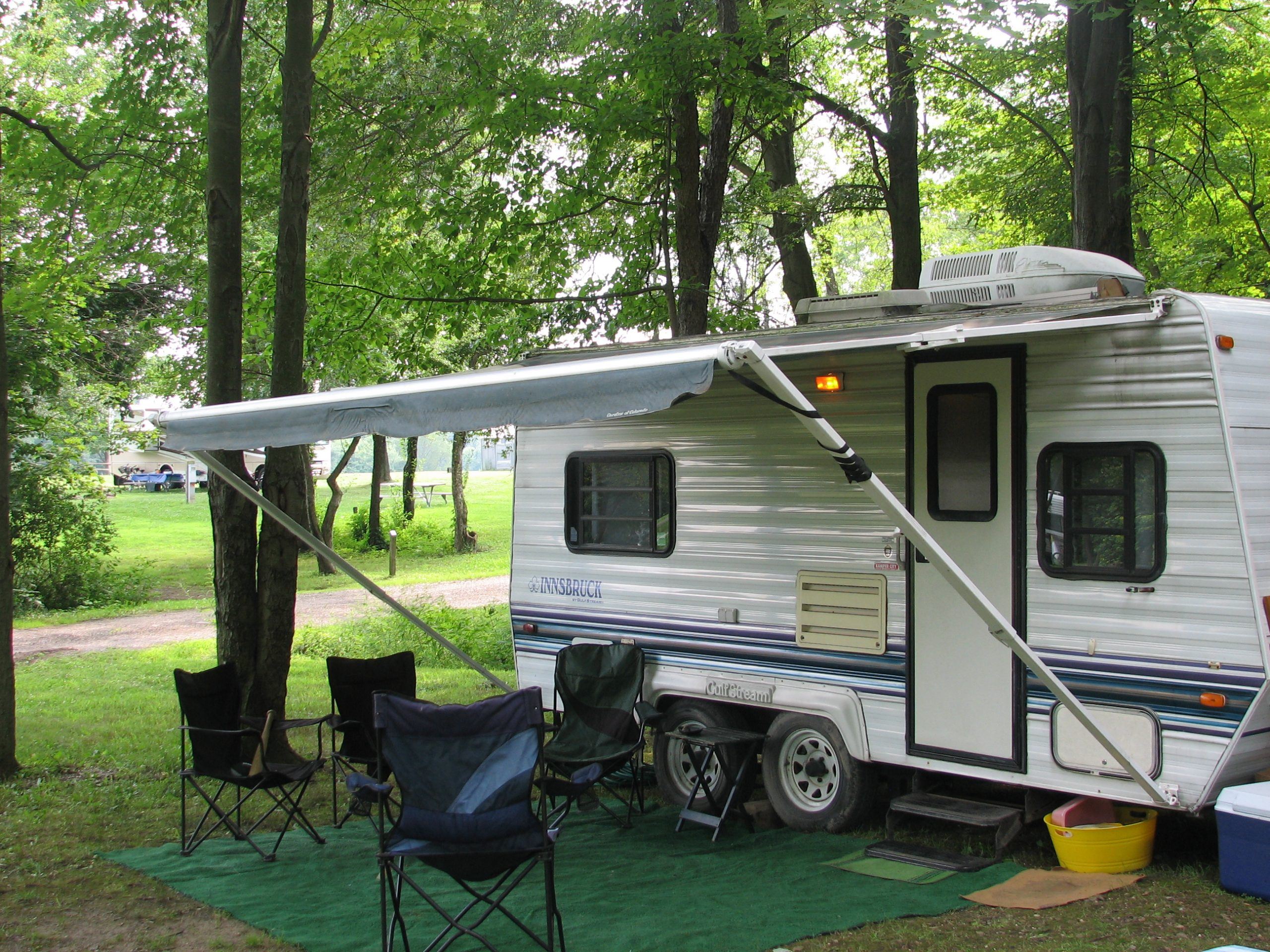 Silver Springs Campground - Stow, Ohio - glamping.directory