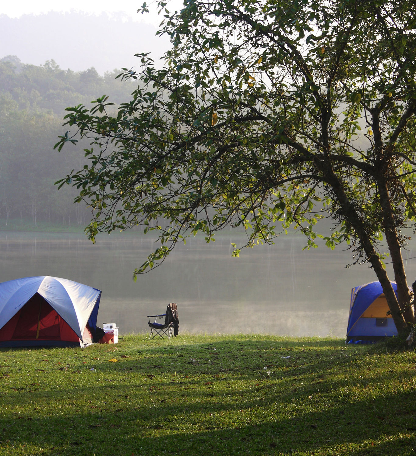 Lone Tree Camp & Cabins - Kingston, New Hampshire - glamping.directory