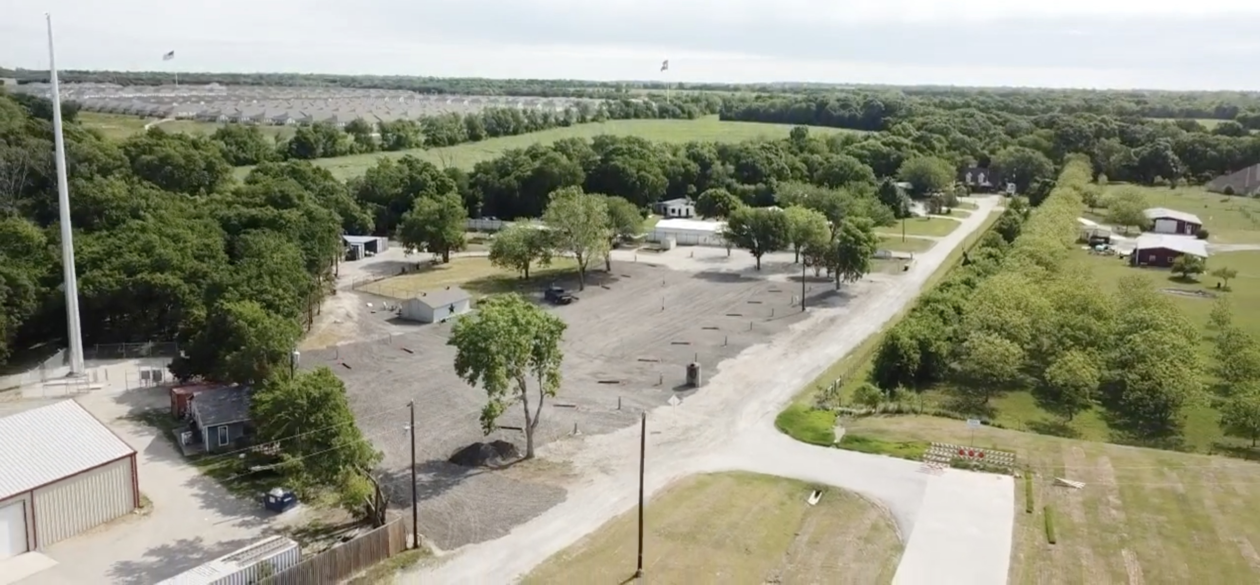 Easy Lane RV Park - McKinney, Texas - glamping.directory