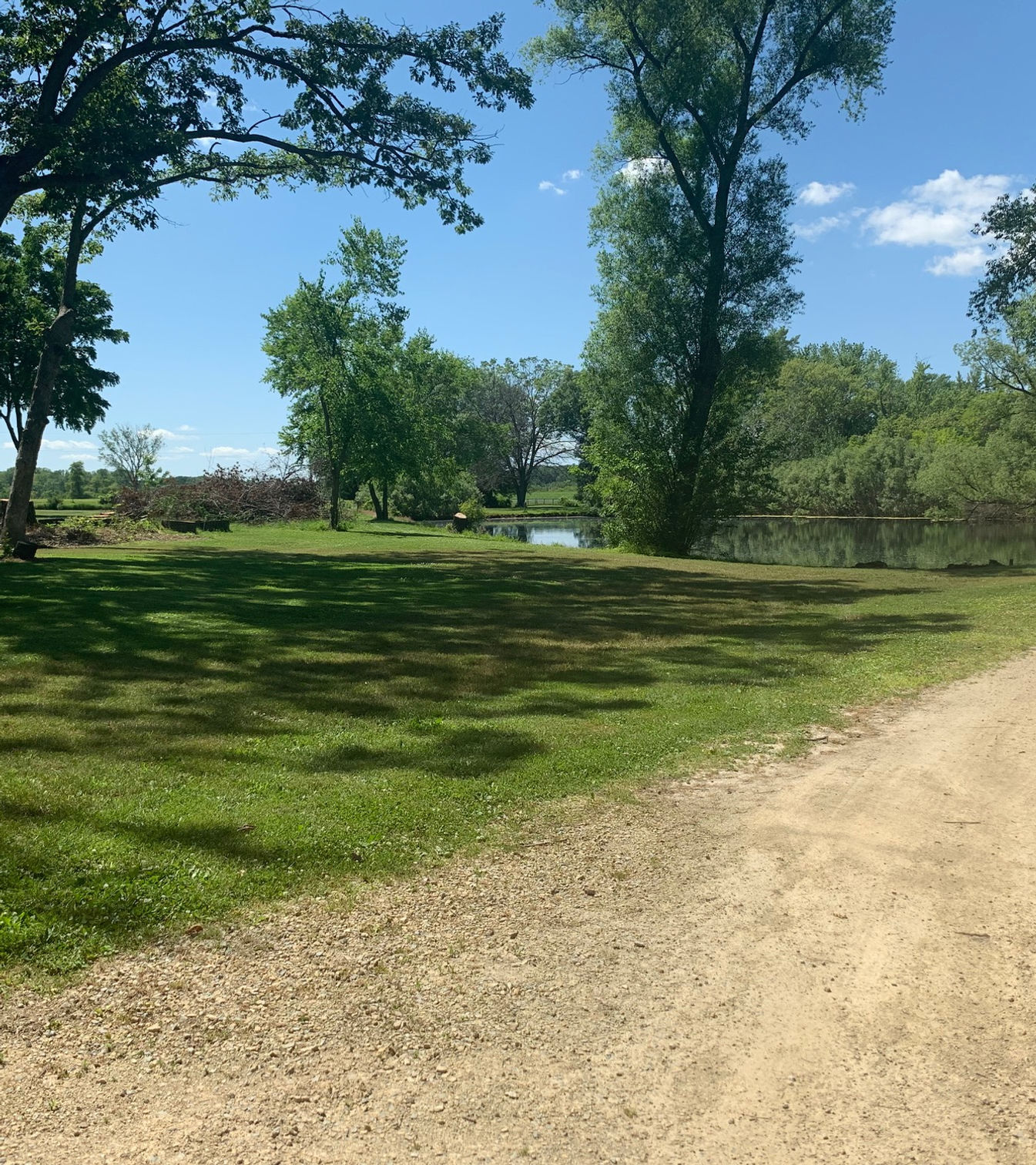 Badgerland Campground - Stoughton, Wisconsin - glamping.directory