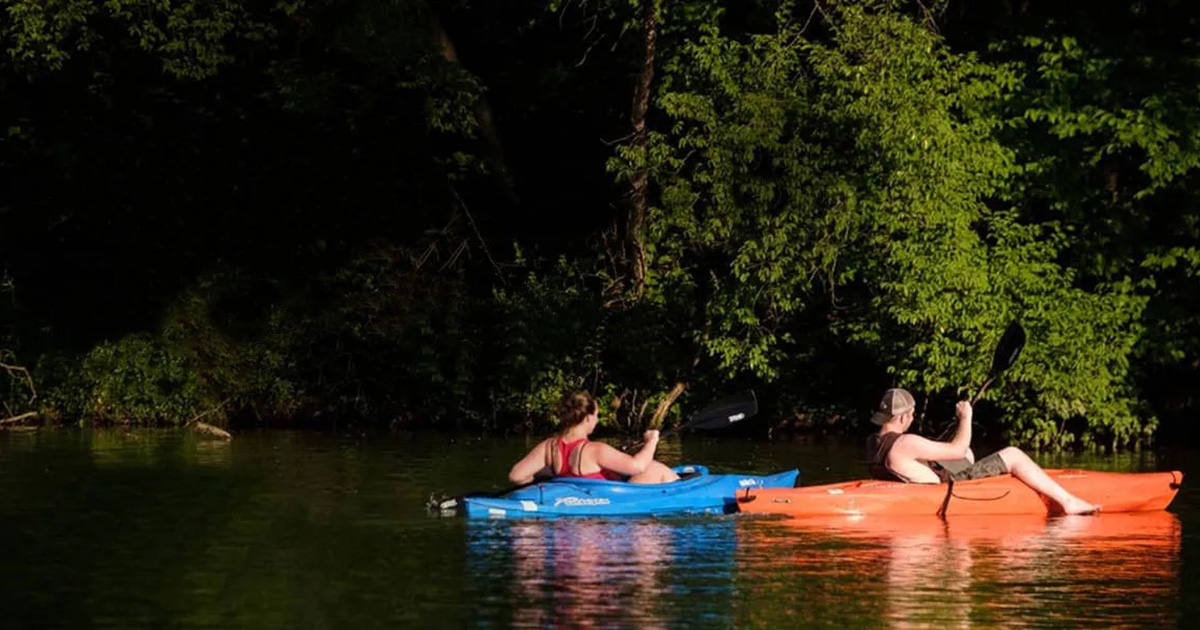 Illiniwek Forest Preserve Campground - Hampton, Illinois - glamping.directory