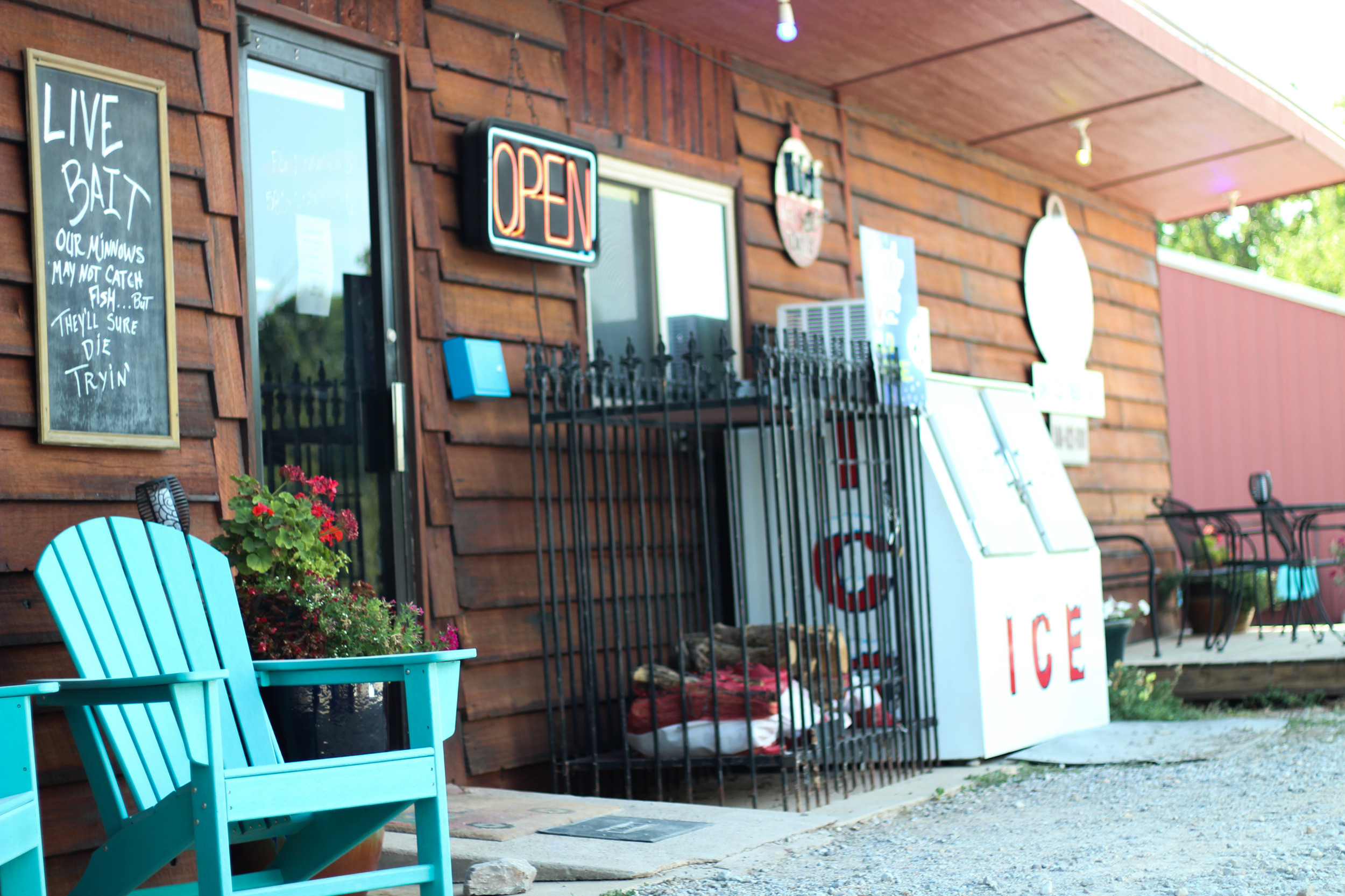 Shady Oaks RV Park - Sulphur, Oklahoma - glamping.directory