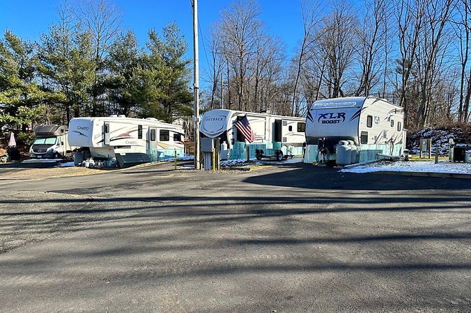 Totoket Valley RV Park - North Branford, Connecticut - glamping.directory