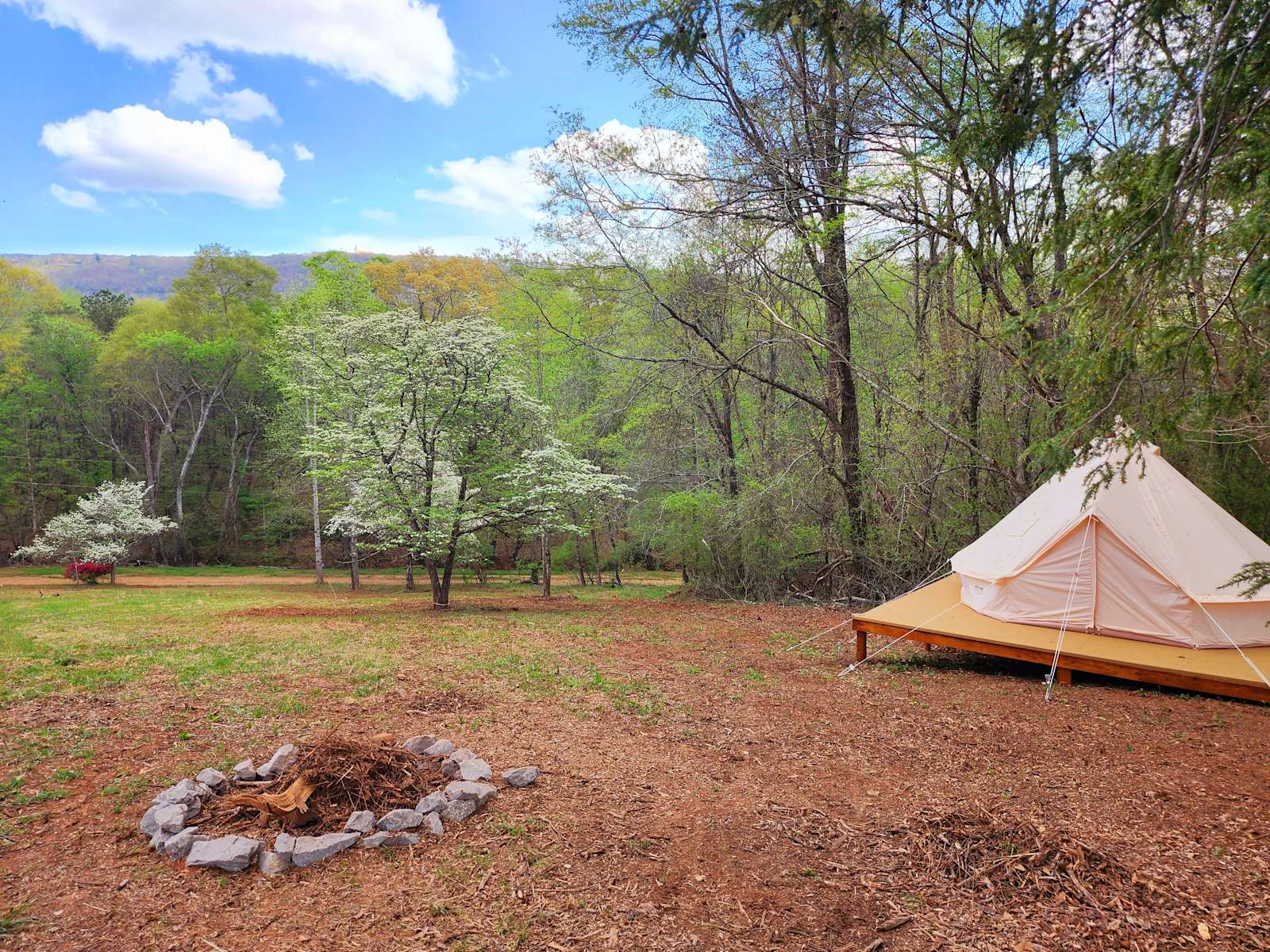 Covenant View Camp and Retreat - Wildwood, Georgia - glamping.directory