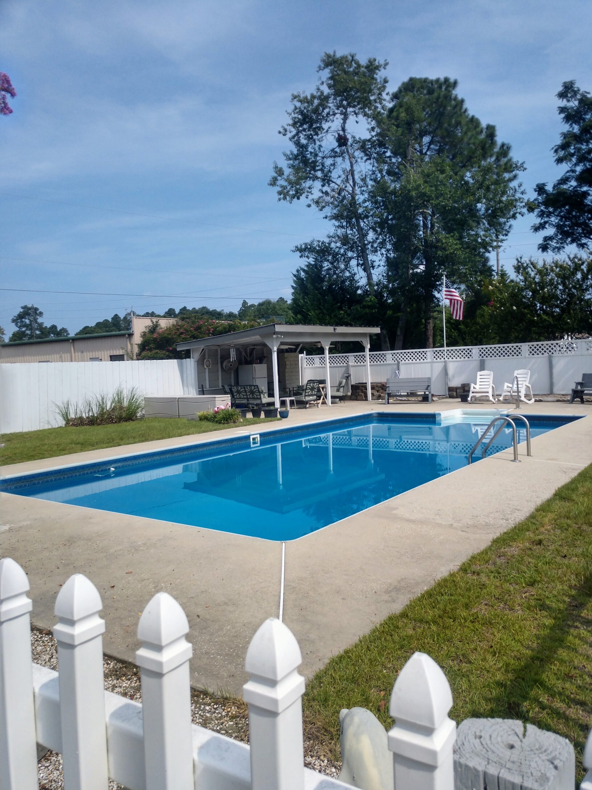 Mr. Z's RV Park - Gilbert, South Carolina - glamping.directory