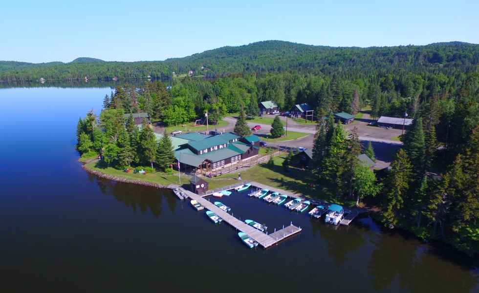 talltimber lodge - Pittsburg, New Hampshire - glamping.directory