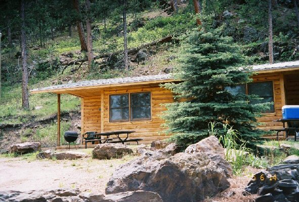 Pine Rest Cabins - Hill City, South Dakota - glamping.directory