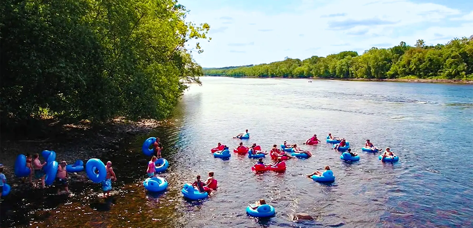 Treasure Island River Camping - Pipersville, Pennsylvania - glamping.directory