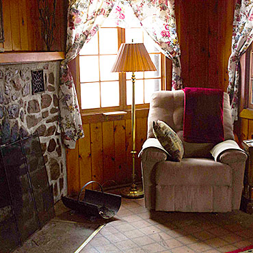 Sisko's Pine Point Resort - Hayward, Wisconsin - glamping.directory