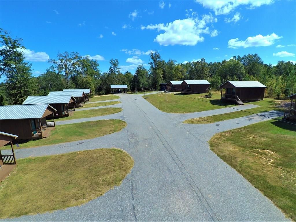 Backwater Cabins At Thomas Mill Creek - Abbeville, Alabama - glamping.directory