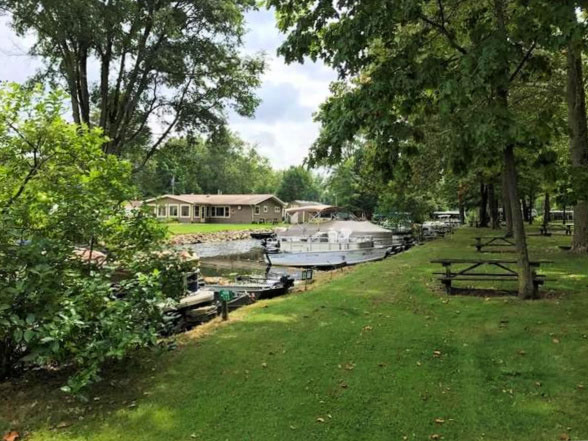 JT'S Lakeside Campground - Warsaw, Indiana - glamping.directory