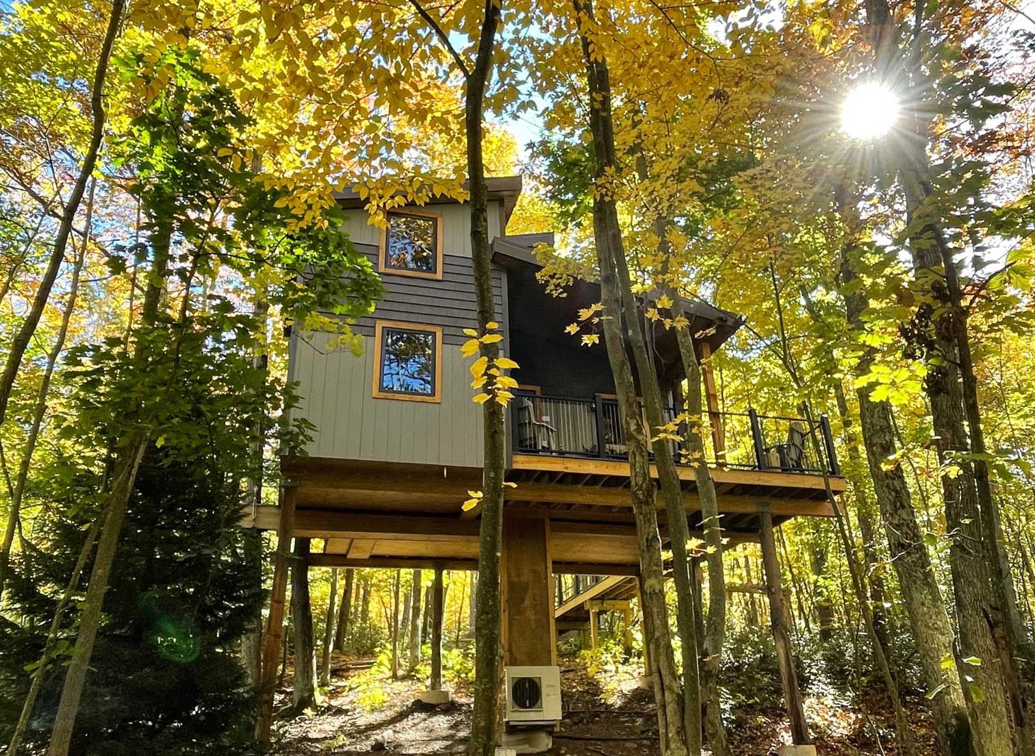 Ella's Enchanted Treehouses - Jennings, Maryland - glamping.directory