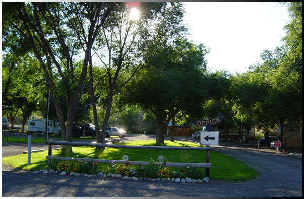 Eagle RV Park - Thermopolis, Wyoming - glamping.directory