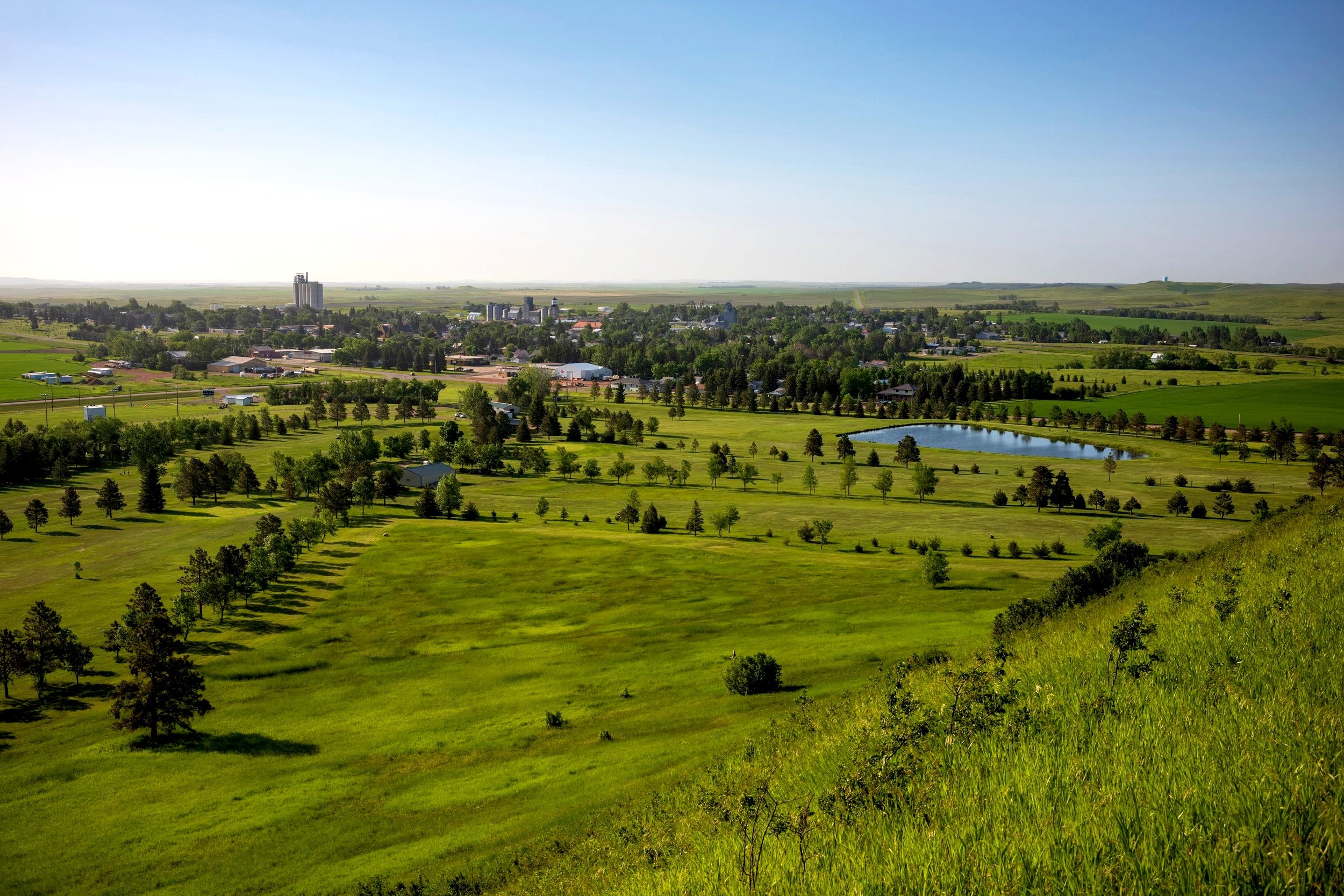 Neidhardt Mobile Home-Rv Park - New Salem, North Dakota - glamping.directory