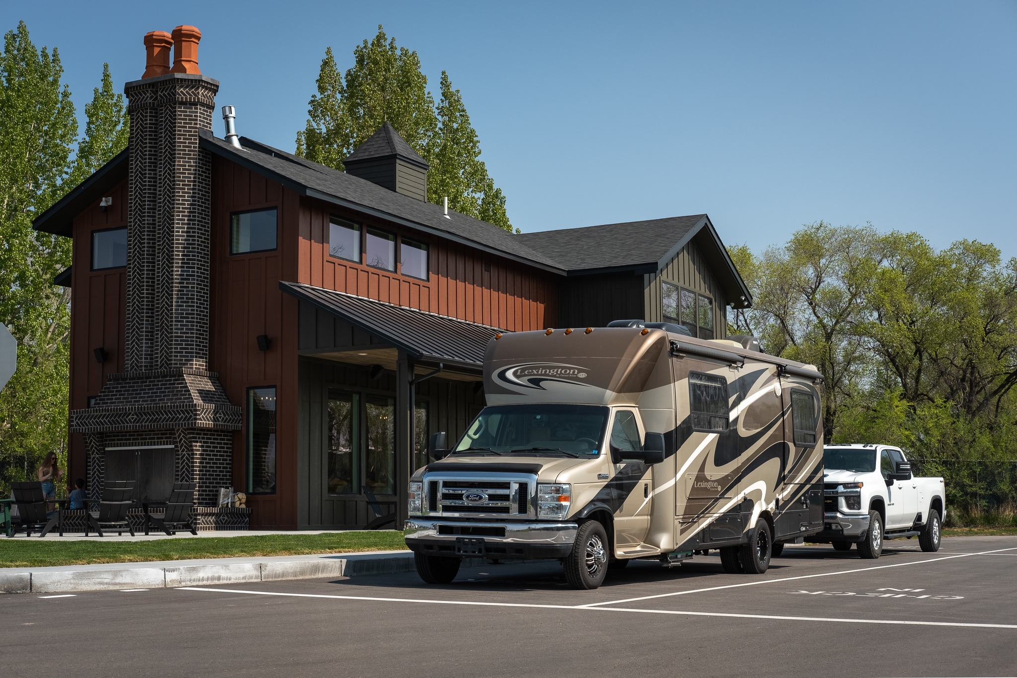 Idaho Falls Luxury RV Park - Idaho Falls, Idaho - glamping.directory