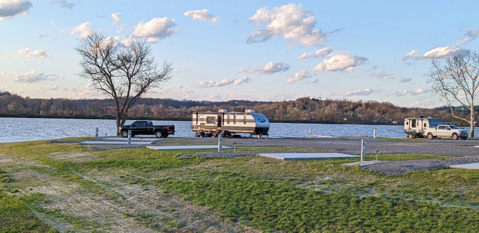 Sunset Haven Riverfront Campground - Warsaw, Kentucky - glamping.directory