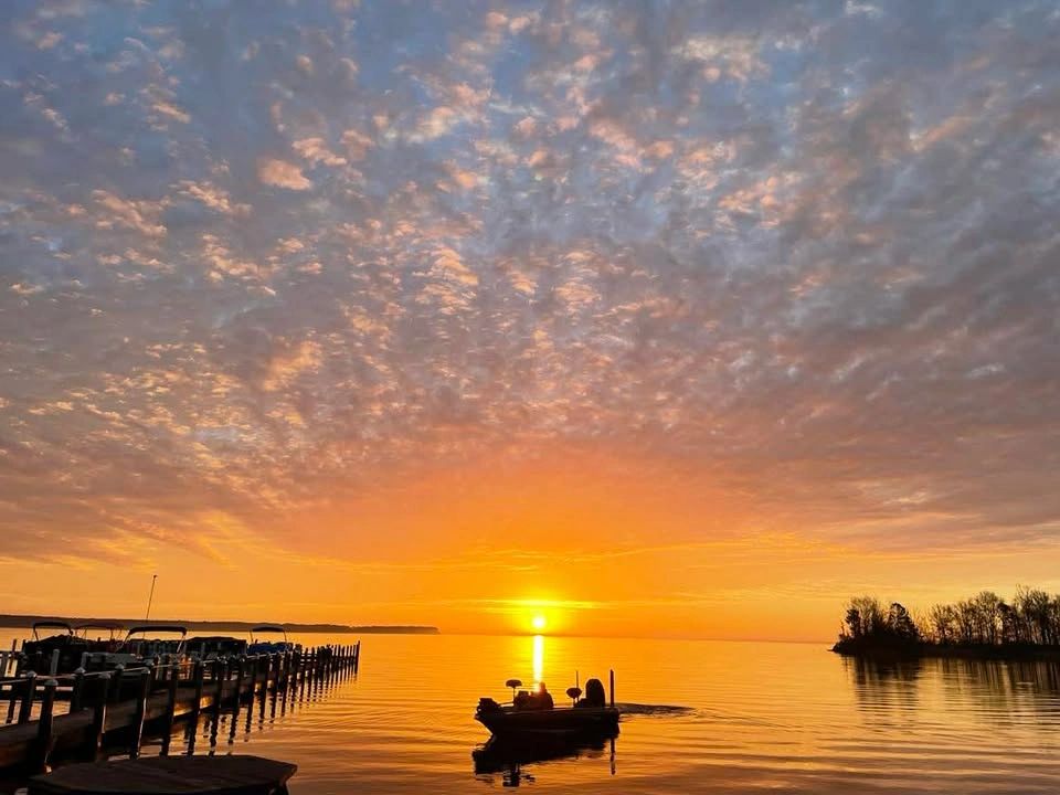 Angel's Landing Campground Restaurant & Marina - Pineville, South Carolina - glamping.directory