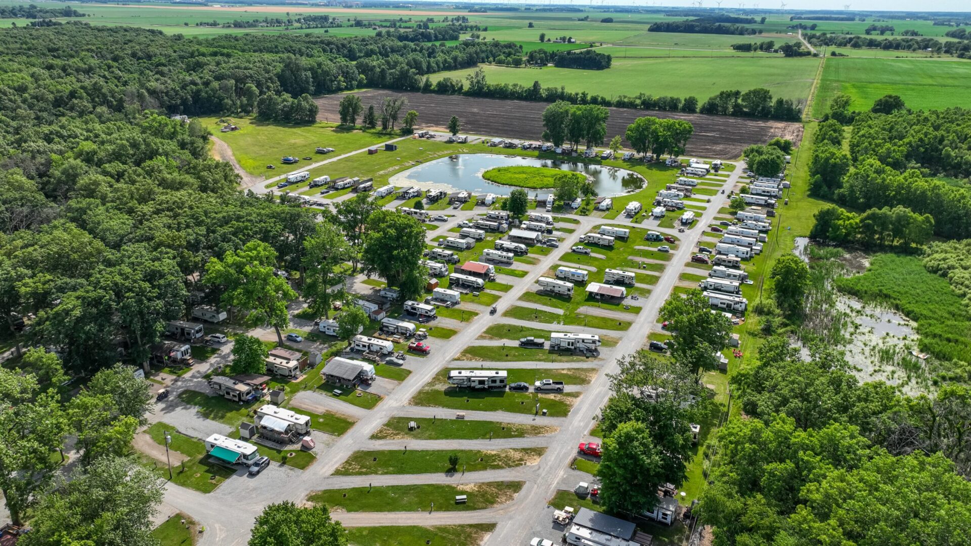 Lost Acres Camping Resort - Monticello, Indiana - glamping.directory