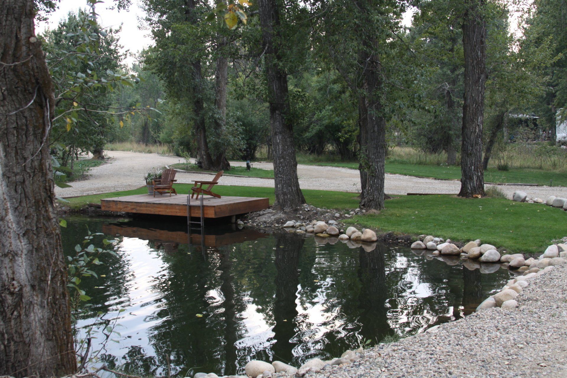 Castaway Cabins & Events - Roberts, Montana - glamping.directory