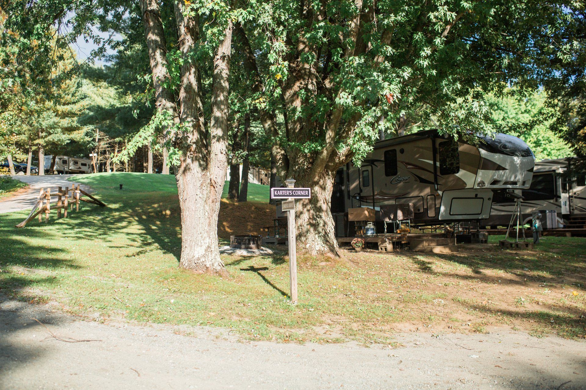 Tree Corners Family Campground - Irasburg, Vermont - glamping.directory