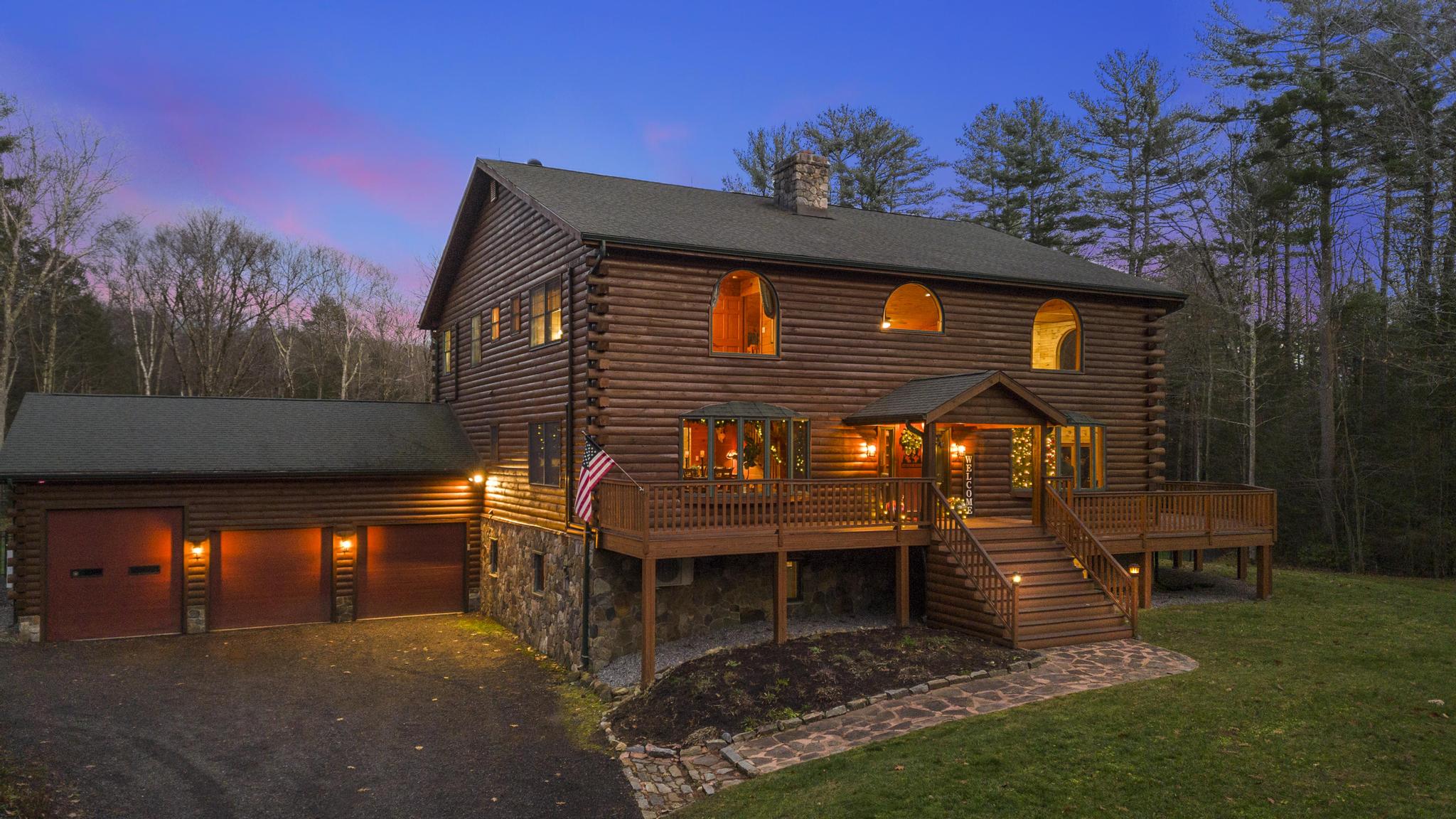 Serenity Woods - New Hartford, Connecticut - glamping.directory