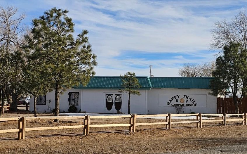 Happy Trails Rv Campground - Moriarty, New Mexico - glamping.directory