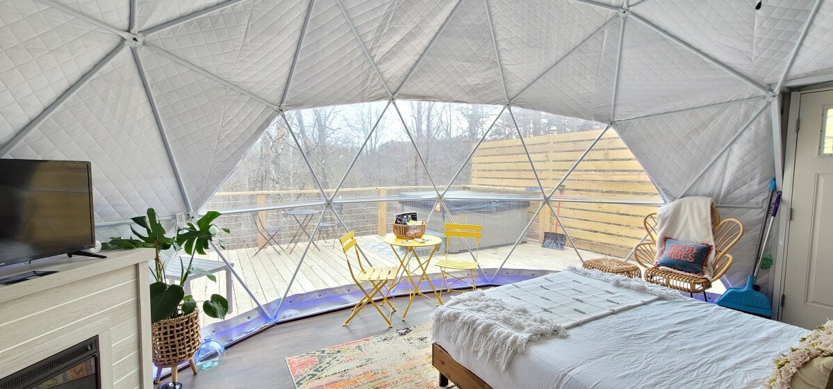 Hillside Retreats, LLC. - Logan, Ohio - glamping.directory