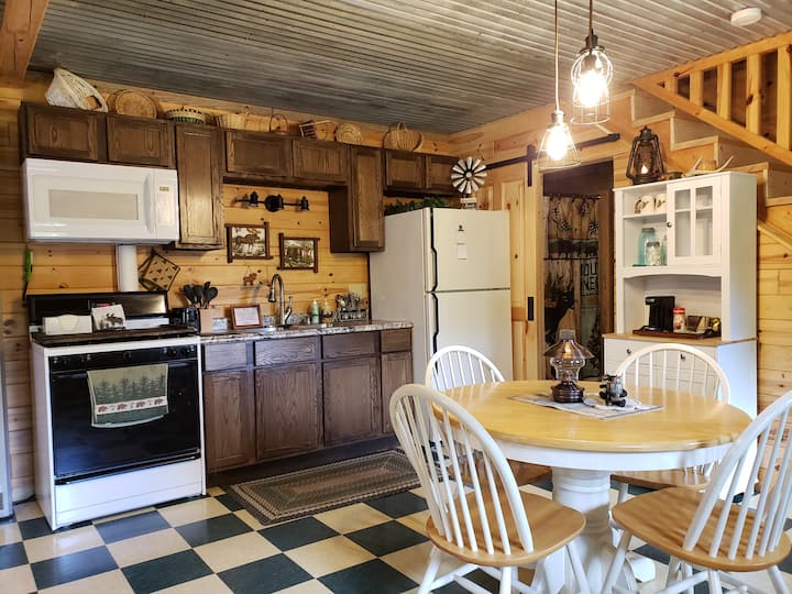 Trail's End Guesthouse - Cabin Rental - Fairview, Michigan - glamping.directory