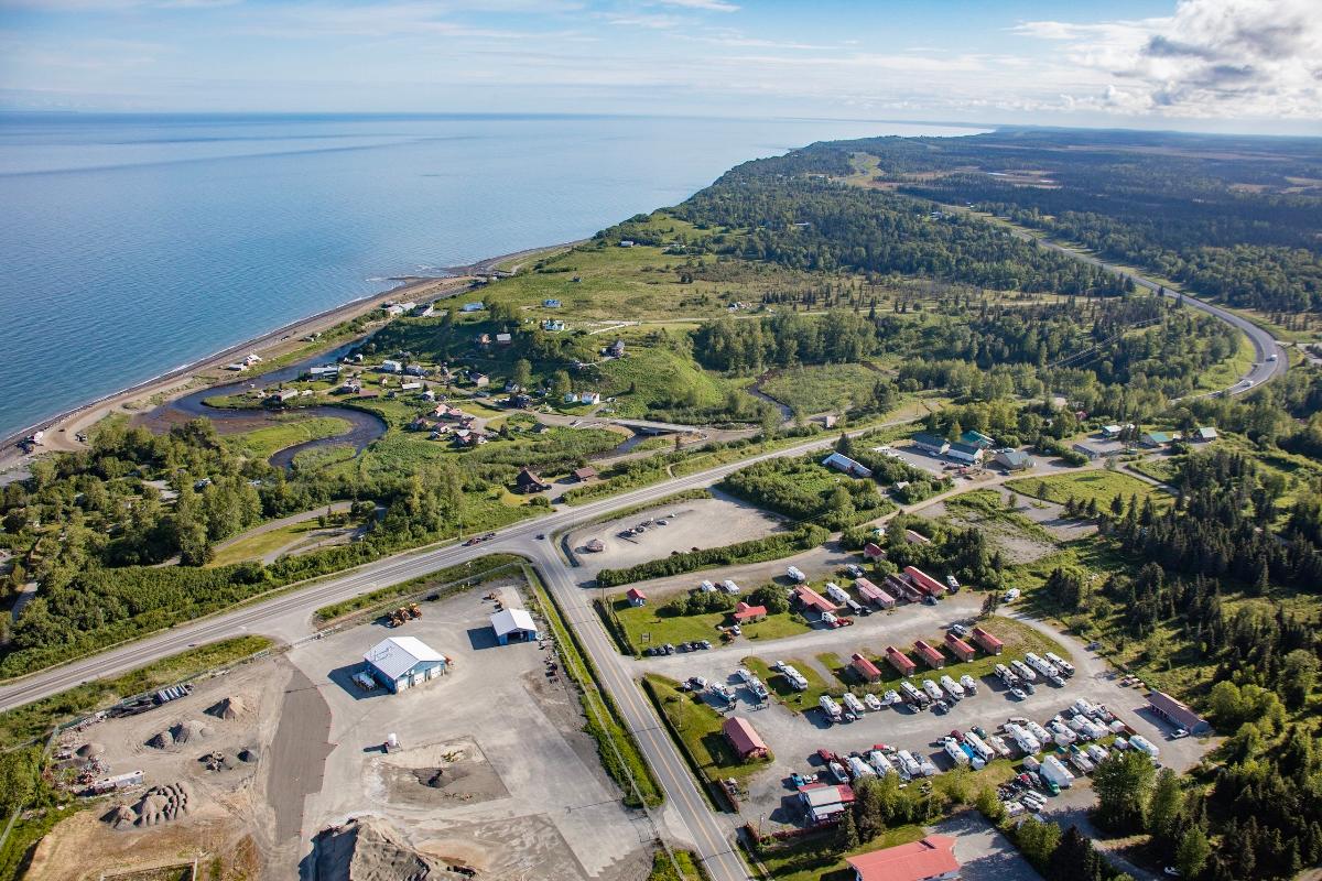 Alaskan Angler RV Resort - Ninilchik, Alaska - glamping.directory