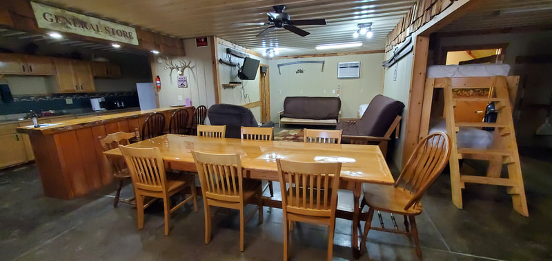 Pine Ridge Retreat & Lodging - Keosauqua, Iowa - glamping.directory