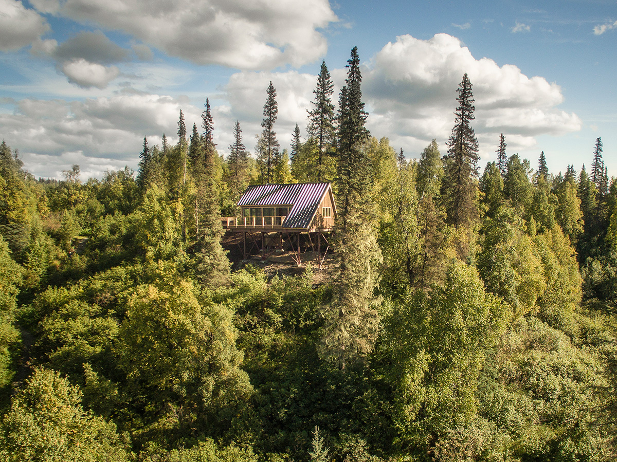 McKinley lodge treehouse - Trapper Creek, Alaska - glamping.directory