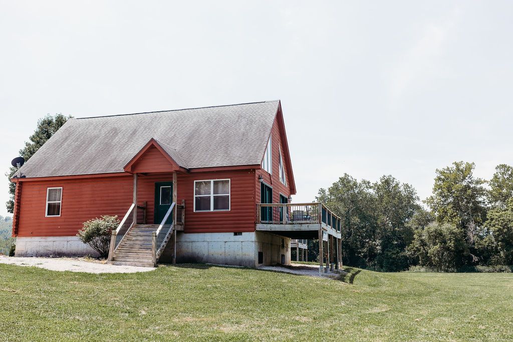 RiverWood Resort - Lebanon, Missouri - glamping.directory