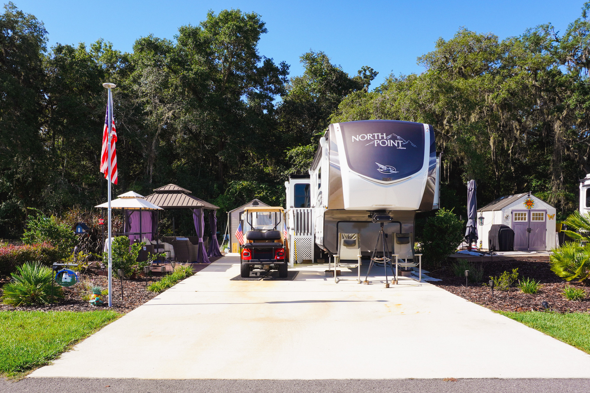 Keystone Heights RV Resort - Keystone Heights, Florida - glamping.directory