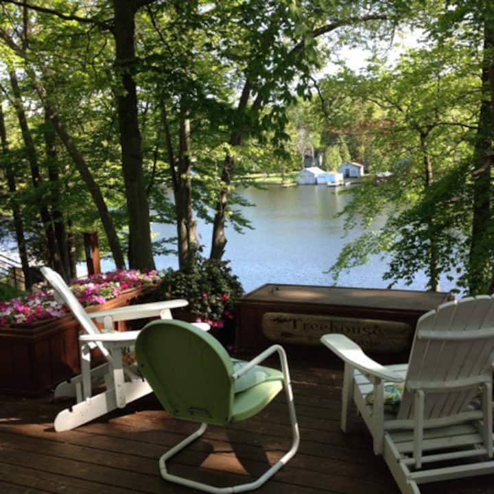 Treehouse Cottage on Hamlin - Ludington, Michigan - glamping.directory