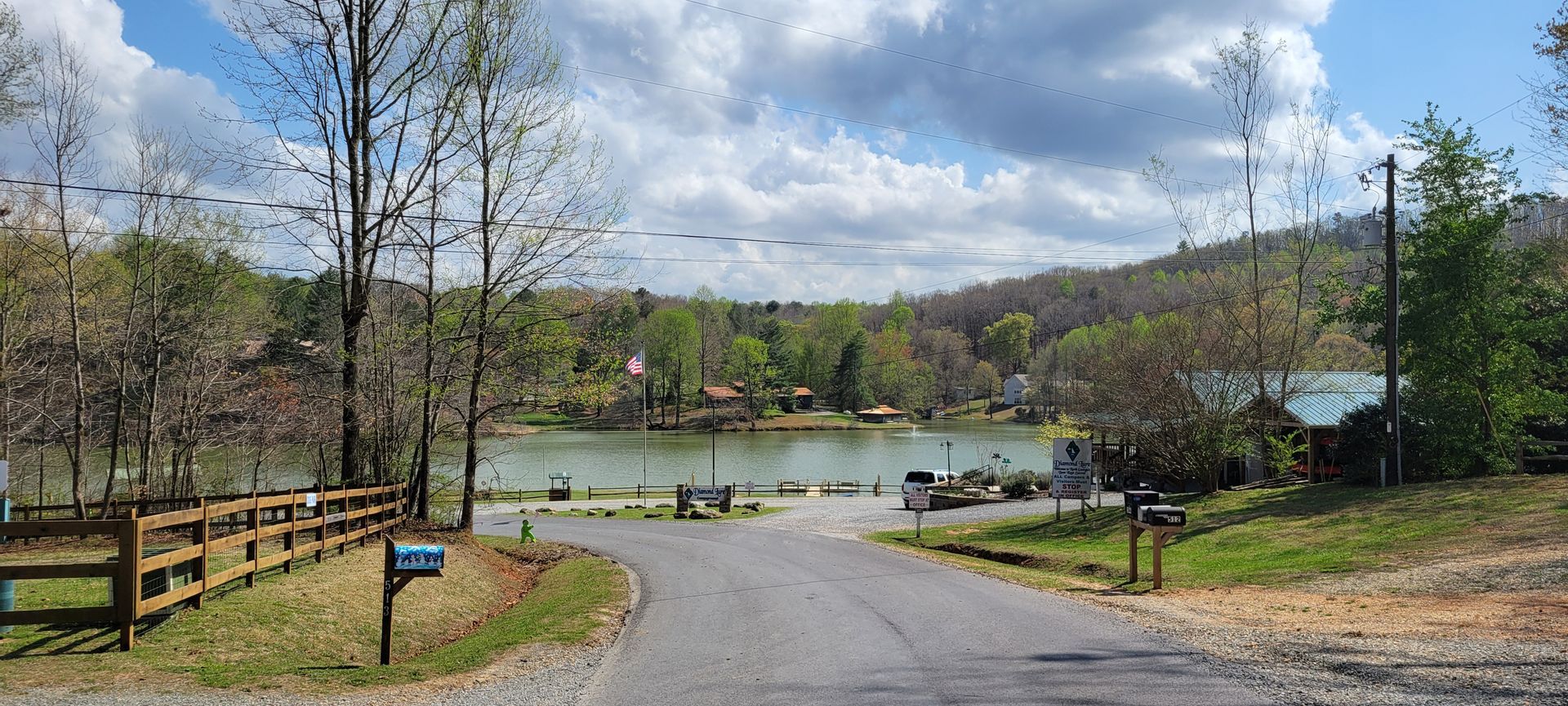 Diamond Lure Campground & RV Resort - Ellijay, Georgia - glamping.directory