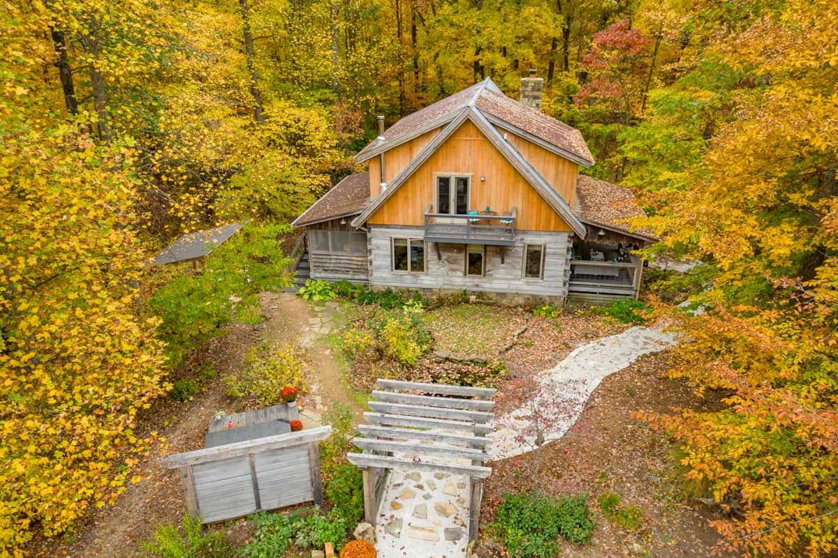 Cabin Porch Paradise, LLC - Unionville, Indiana - glamping.directory