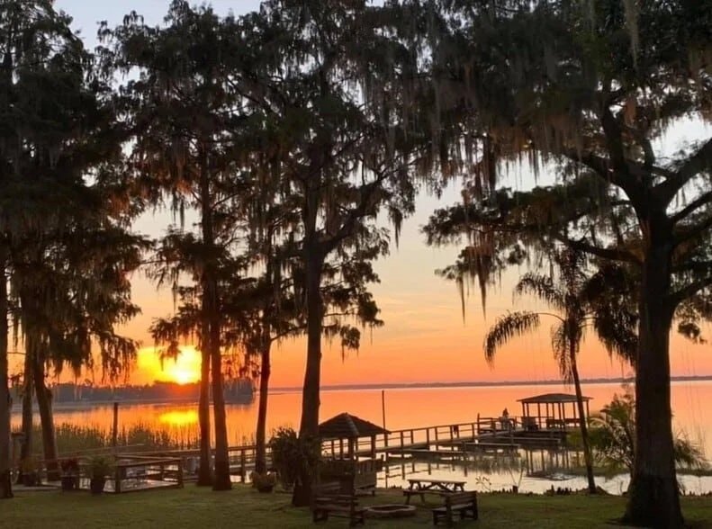 Oak Hammock Resort - Lake Wales, Florida - glamping.directory