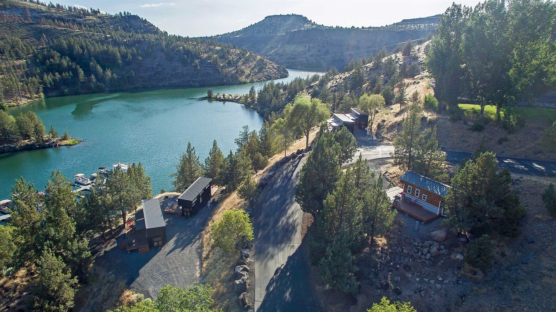 Lake Simtustus Resort - Madras, Oregon - glamping.directory